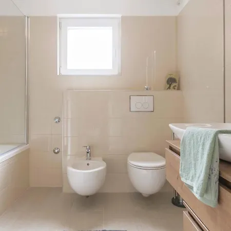 Four-bedroom In 펜션 *