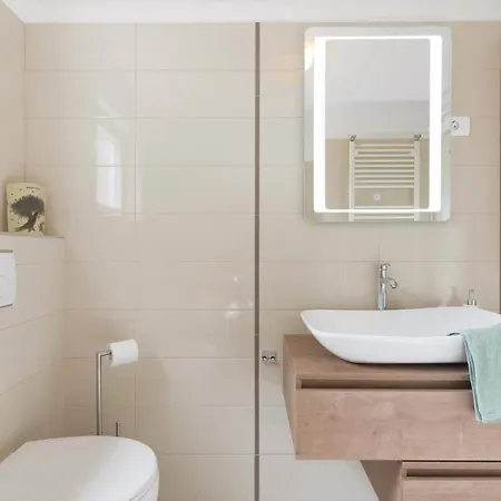 Four-bedroom In 펜션